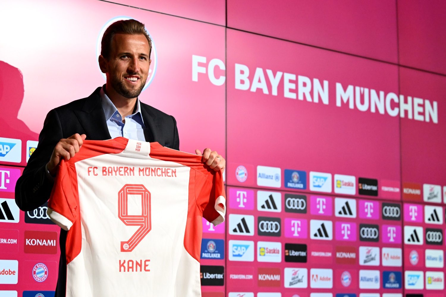 Cơn sốt Harry Kane tại Bayern: Kỷ lục 10.000 áo đấu