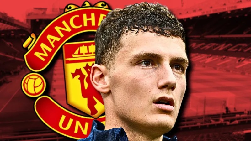 'Bán mình' cho M.U, cầu thủ coi như muốn tới OTF sau trận thắng Wolves