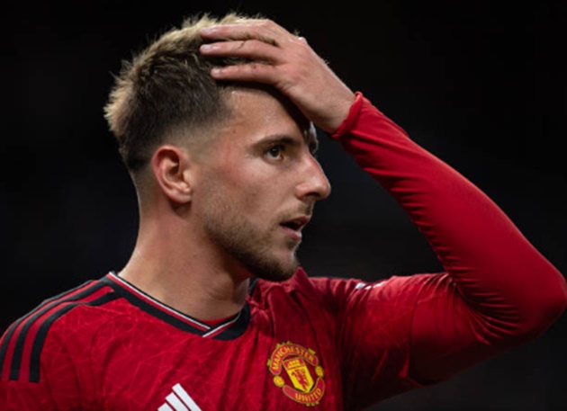 Mason Mount và khởi đầu 7 không