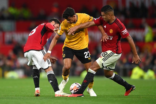 "Cỗ máy tranh chấp" gây choáng cho Man Utd