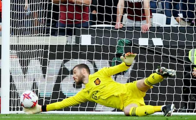 Trái đắng cho De Gea