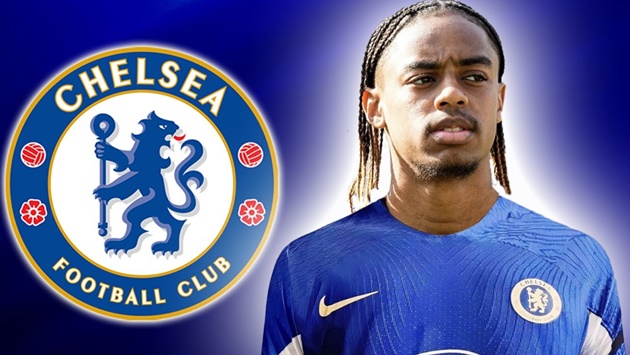 Bradley Barcola là ai mà Chelsea nhắm thay Michael Olise?