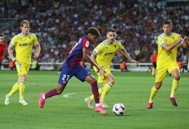 Barca thắng không sướng, nhưng…