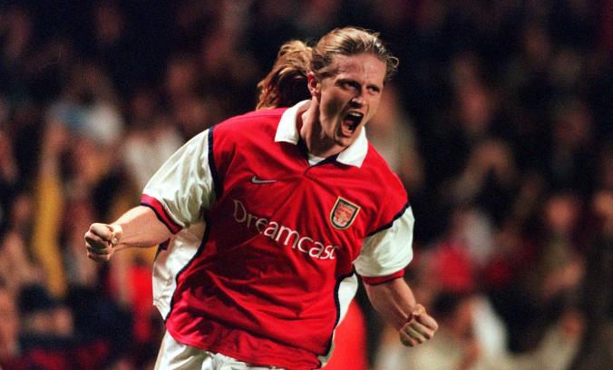 Emmanuel Petit tiến cử ngôi sao Newcastle cho Arsenal
