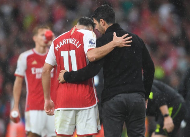 Arsenal: Con voi mang lá gan chuột nhắt