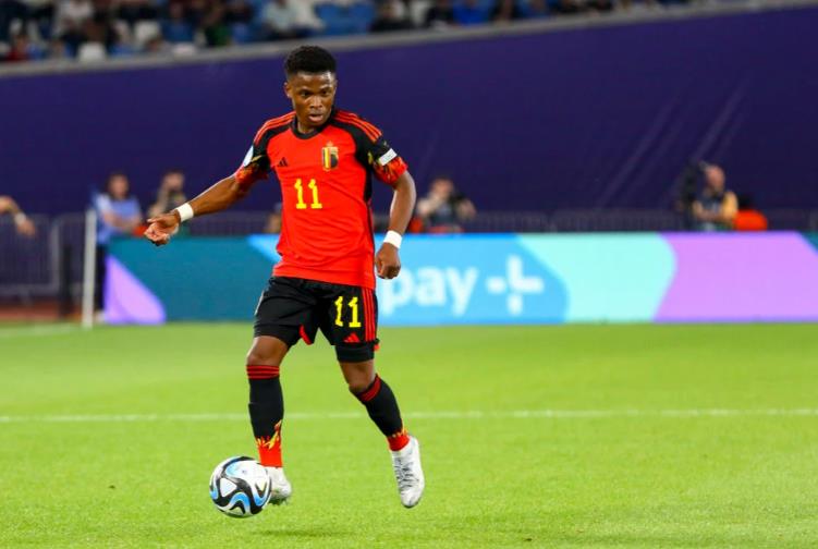 Tự do rời M.U, sao trẻ có cơ hội trở lại Premier League với giá 10 triệu euro