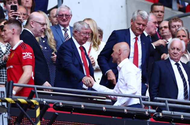 Đừng bắt Sir Alex đợi thêm 10 năm