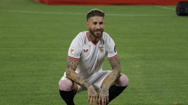 Ramos lắc đầu trước đề nghị từ PSG