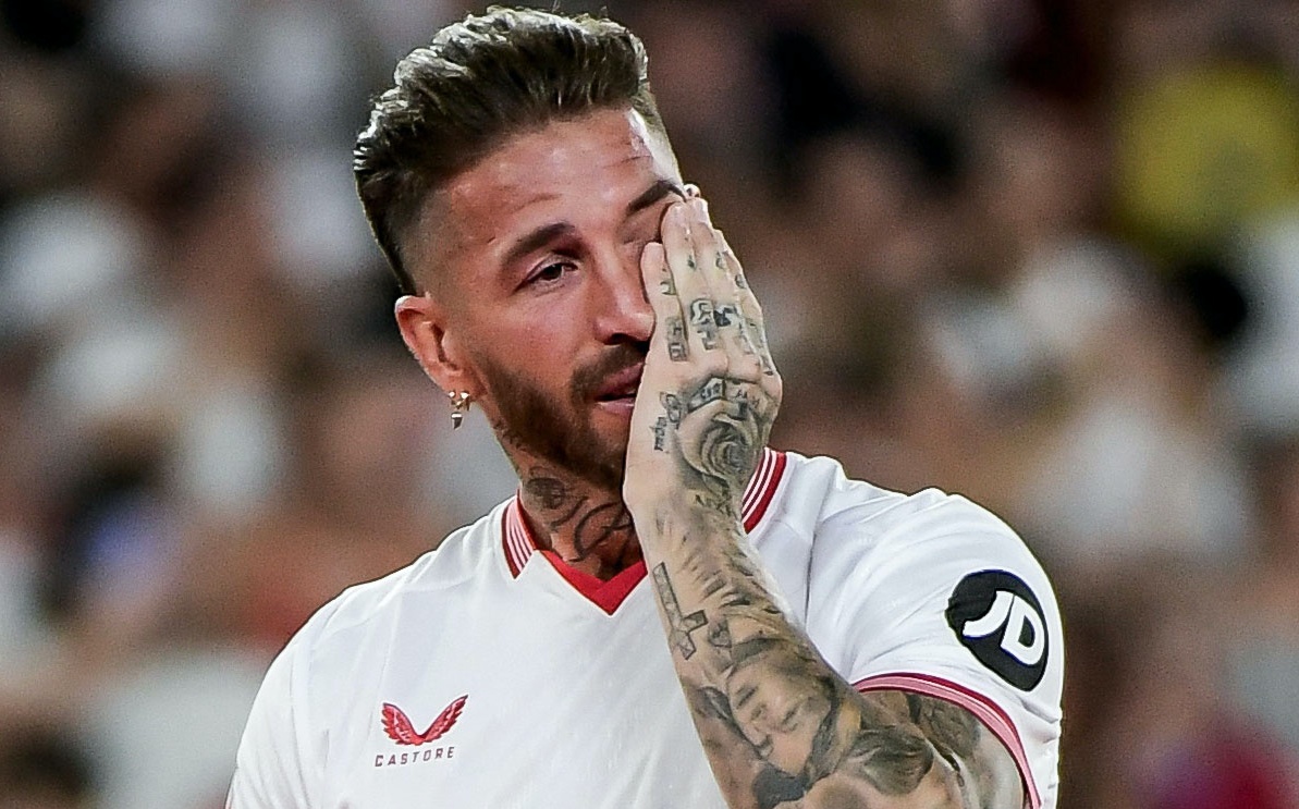 Sergio Ramos bật khóc