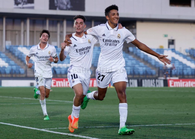 Chuyện gì đang xảy ra ở học viện Real Madrid?