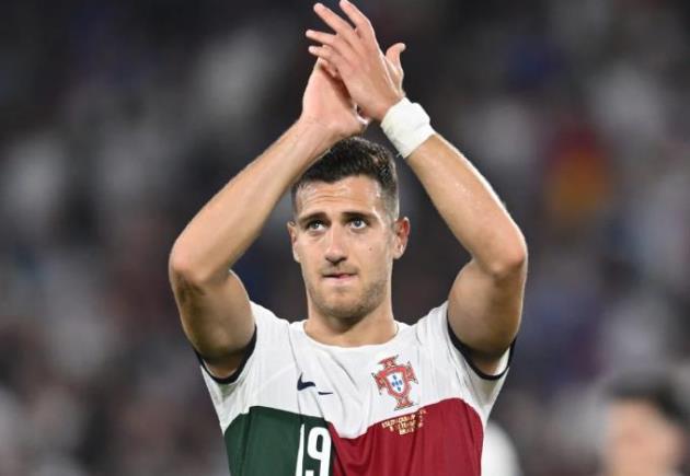 Ảnh bài viết Tỏa sáng cùng Bồ Đào Nha, sao M.U khiến Ten Hag đau đầu