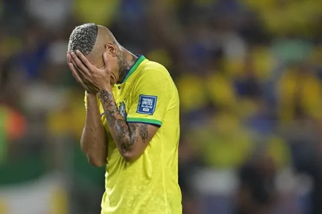 Tự oán bản thân, Richarlison lộ hình ảnh gây xót xa