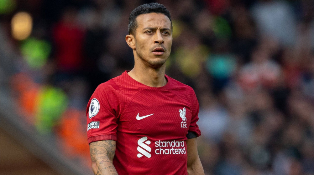 Liverpool sắp thanh lý thêm 1 tiền vệ