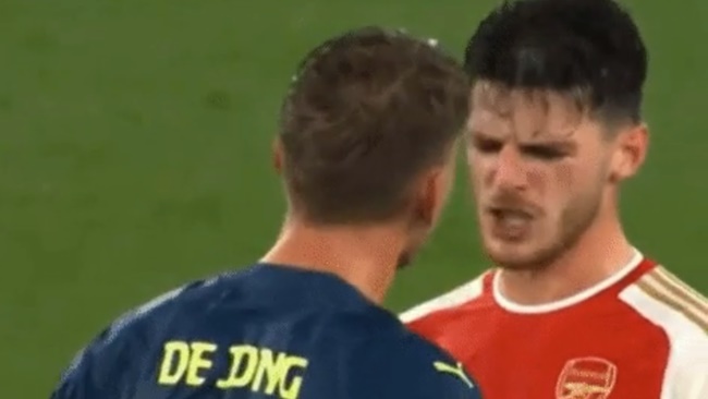 Ảnh bài viết Arsenal trở lại Champions League: Rice hổ báo, White và Saliba gây choáng