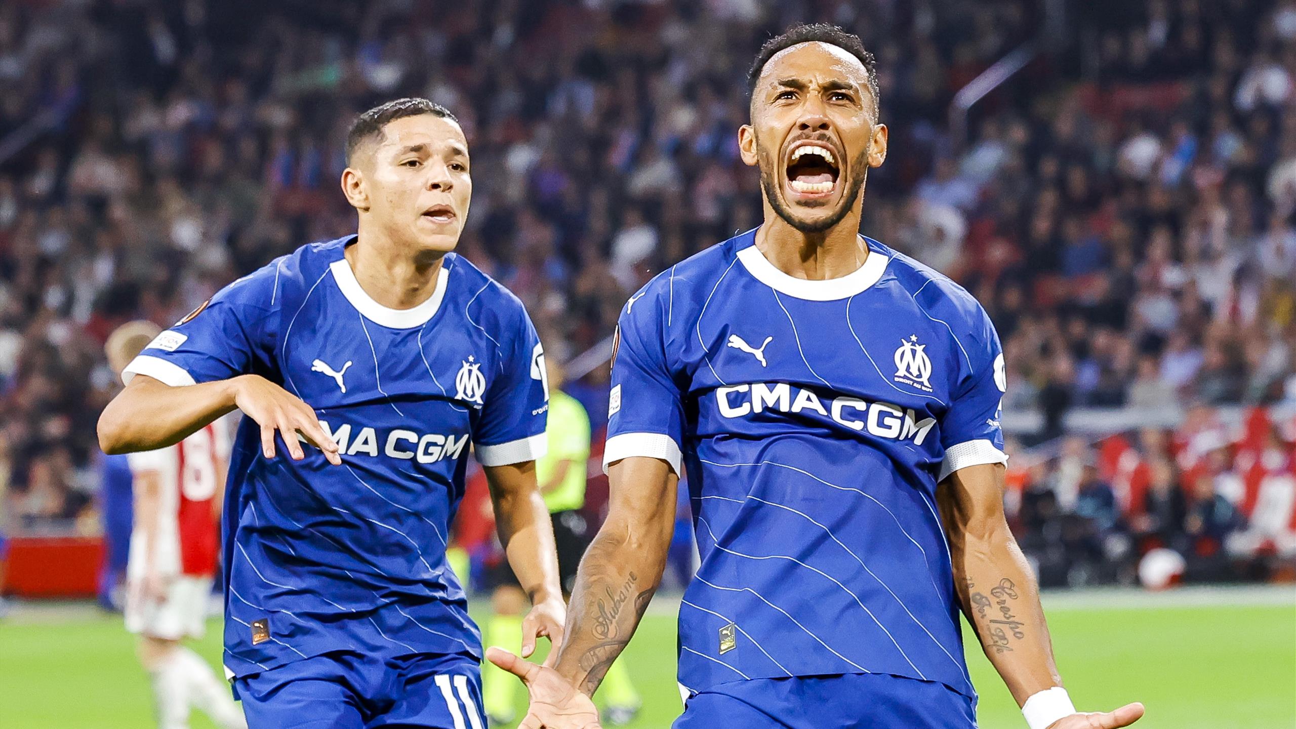 Ảnh bài viết Aubameyang rực sáng, lập cú đúp trong trận hòa 3-3 với Ajax