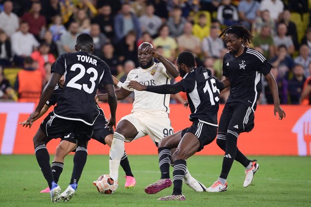 Ảnh bài viết Lukaku hóa Messi, giúp Roma đả bại Sheriff