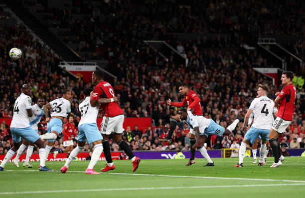 Ảnh bài viết Lên công về thủ, người mà Man Utd cần đã tỏa sáng kịp lúc