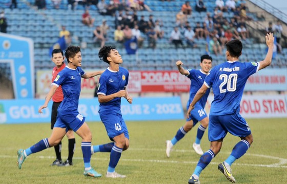 Ảnh bài viết Sắm 3 tân binh, cựu vương V-League vẫn tha thiết 1 điều