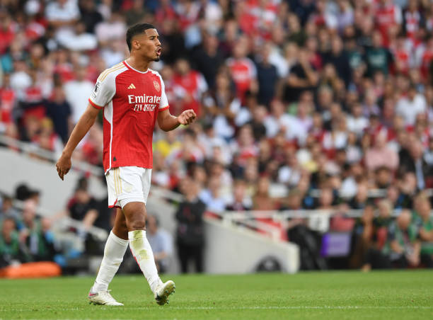 Ảnh bài viết Ngả mũ trước William Saliba 