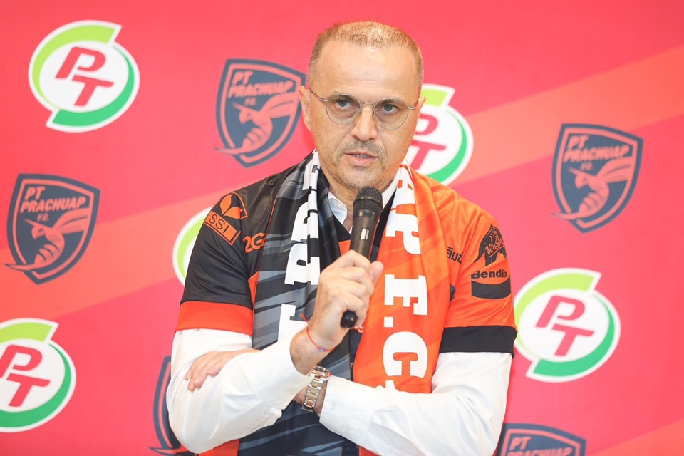 Bị Hà Nội FC sa thải, HLV Bandovic gia nhập CLB Thai League