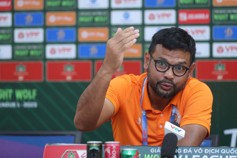 Ảnh bài viết CAHN gây thất vọng, trợ lý HLV không trả lời 2 câu hỏi