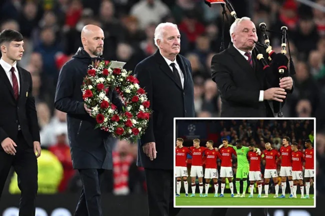 Ảnh bài viết Man Utd tổ chức tri ân Sir Bobby Charlton trước trận Champions League
