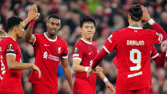 Klopp cực mát tay, vụ cướp trên TTCN của Liverpool lộ diện