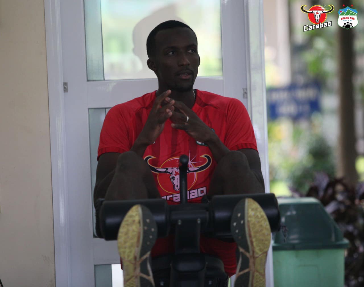 Ảnh bài viết Bị đối xử phũ phàng, sao HAGL "đăng đàn" trên MXH