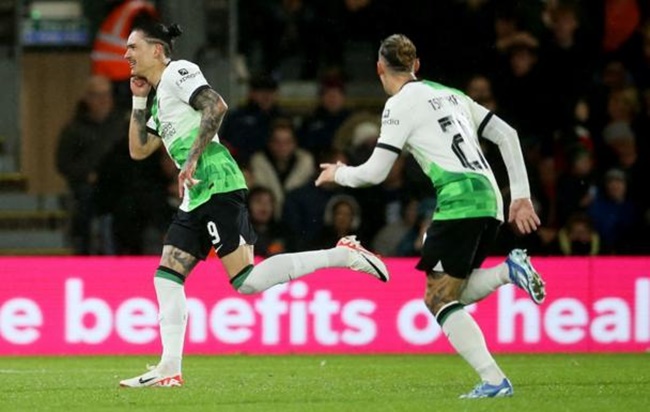 Ảnh bài viết Nunez lập siêu phẩm, Suarez trầm trồ