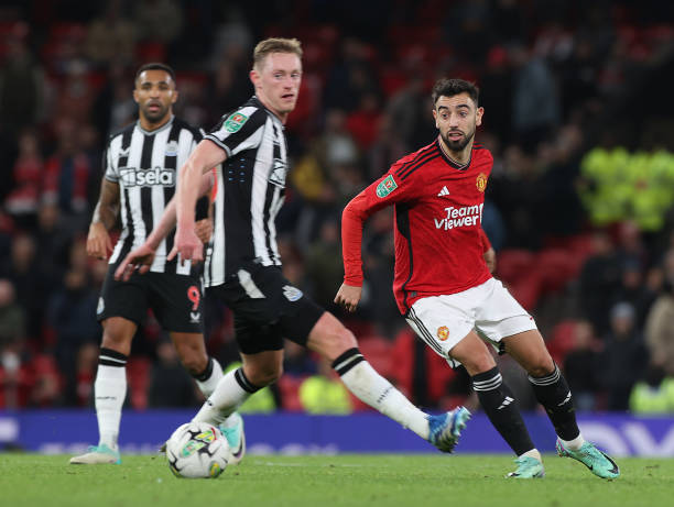 Ảnh bài viết Vào sân từ ghế dự bị, Bruno Fernandes khiến Mount phải xấu hổ