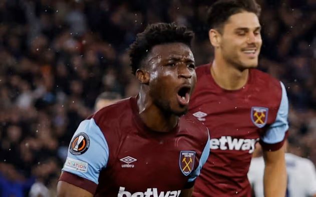 Ảnh bài viết Cặp đôi tân binh của West Ham được ví như Cruyff & Rijkaard sau trận thắng Arsenal