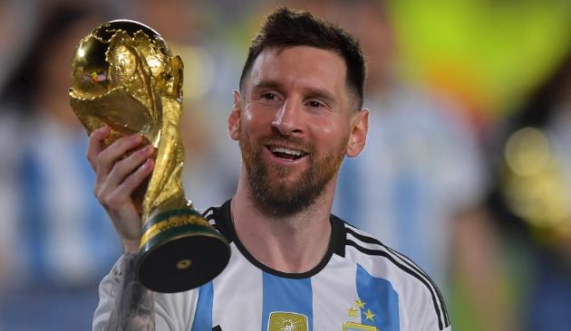 Ảnh bài viết Joe Cole chỉ rõ cầu thủ trẻ hoàn hảo hơn cả Messi