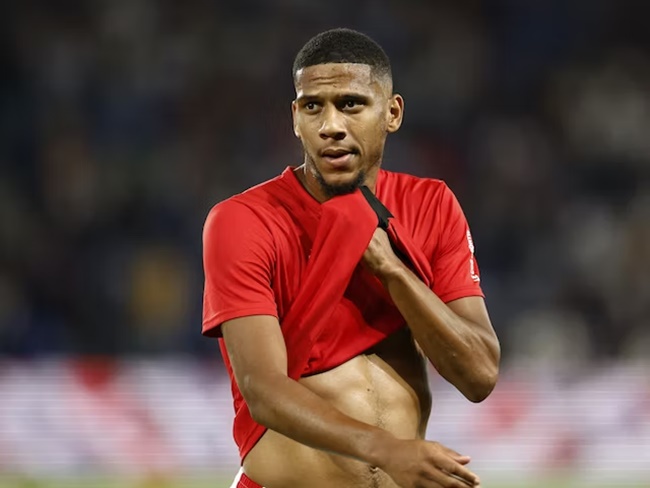 Ảnh bài viết Thay Varane, Man Utd "quay xe" bất ngờ