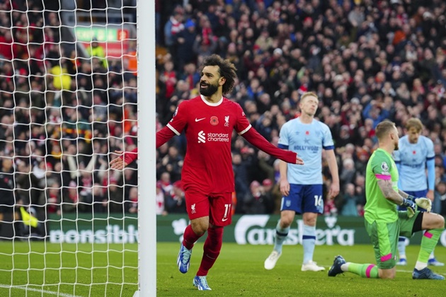 Ảnh bài viết Salah lập cú đúp, Liverpool chiếm vị trí thứ 2 của Arsenal