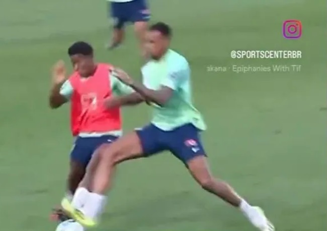 Ảnh bài viết Magalhaes cho thần đồng Endrick nếm trải sự khắc nghiệt