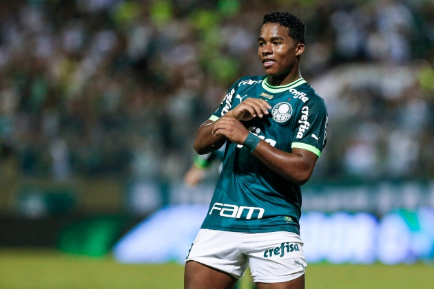 Ảnh bài viết 10 cầu thủ "cây nhà lá vườn" Brazil tốt nhất dưới 21 tuổi