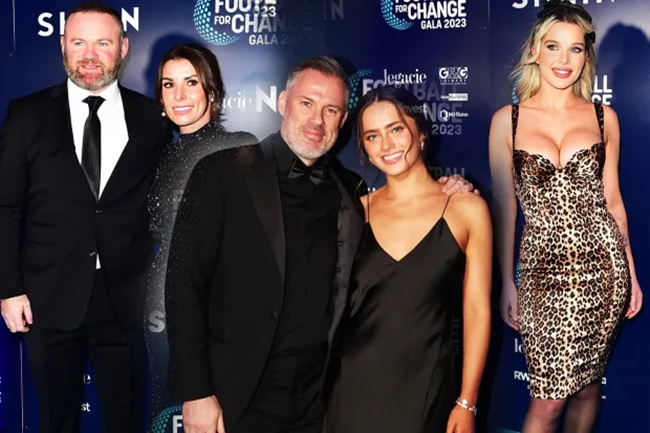 Ảnh bài viết Rooney và vợ dẫn đầu sự kiện hoành tráng tại Manchester