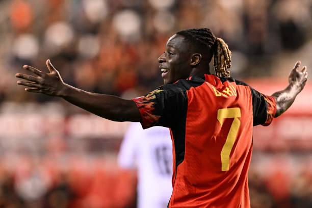 Ảnh bài viết 13 lần rê bóng, "cỗ máy" của Pep bùng nổ trên ĐTQG