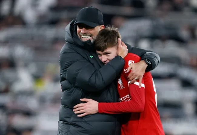 Klopp nhận ra một tài năng sáng giá của Liverpool