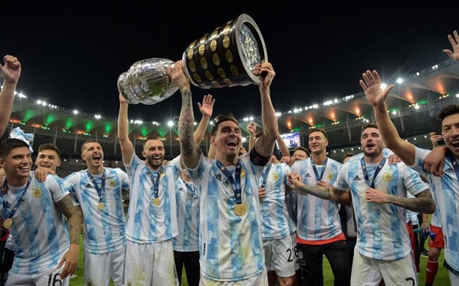 CHÍNH THỨC: Messi gặp lại hung thần; Brazil rơi vào bảng khó