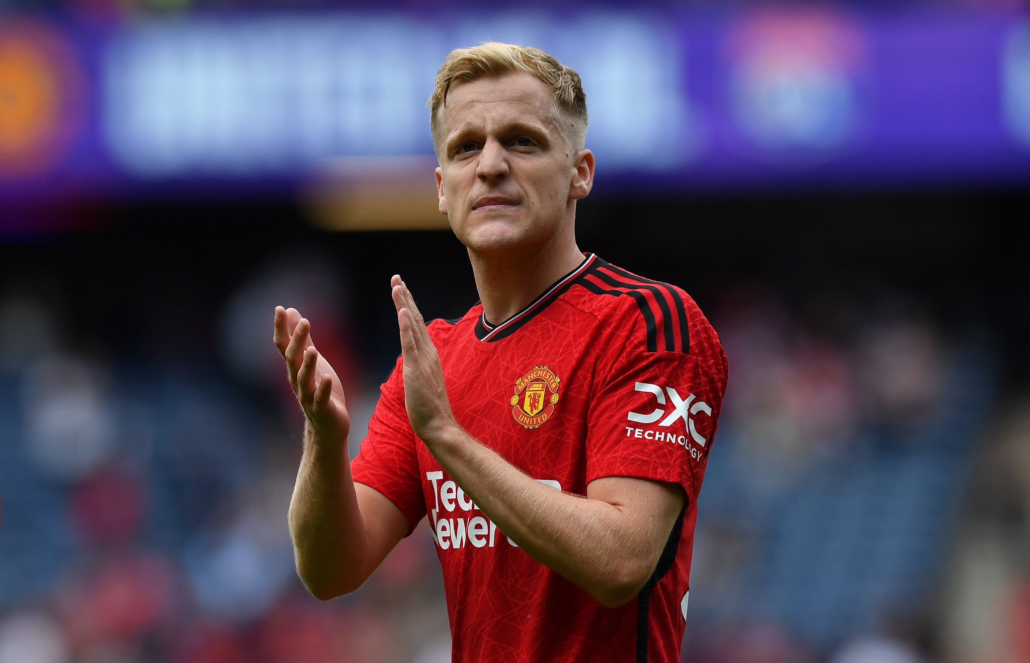 Ảnh bài viết NÓNG! Đàm phán tiến triển, Van de Beek coi như rời M.U tới bến đỗ mới