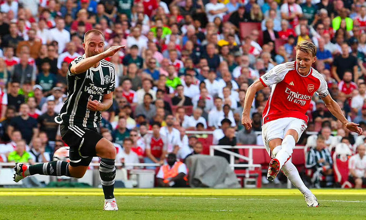 Ảnh bài viết Siêu máy tính dự đoán Premier League: Đỉnh cao Arsenal; Choáng váng M.U