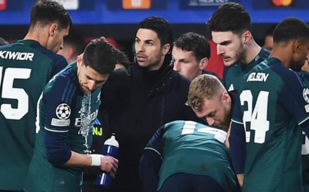 Ảnh bài viết Arteta giải thích lý do để Rice đá trung vệ