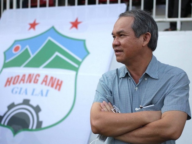 Ảnh bài viết Đứa con tung cánh và nỗi buồn của bầu Đức