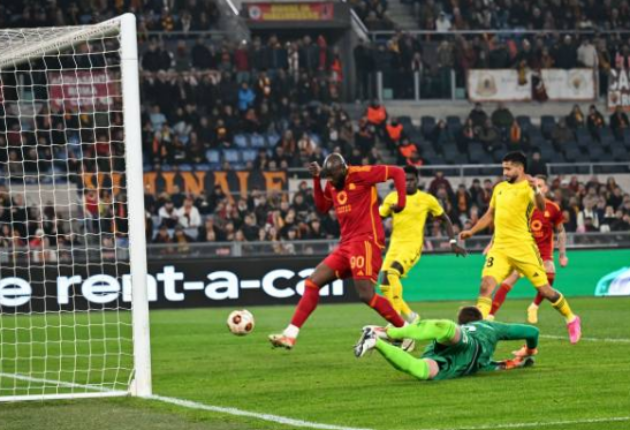 Lukaku nổ súng, Roma vẫn mất vé vào thẳng vòng 1/8 Europa League