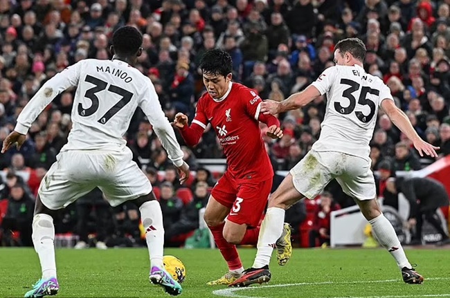 Ảnh bài viết Chuyên gia bênh vực Erik ten Hag