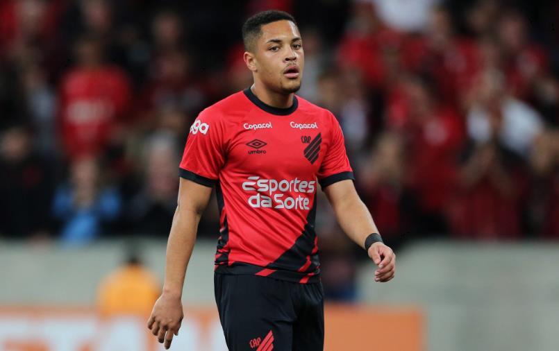 Ảnh bài viết 2 lý do khiến Barcelona chiêu mộ Vitor Roque