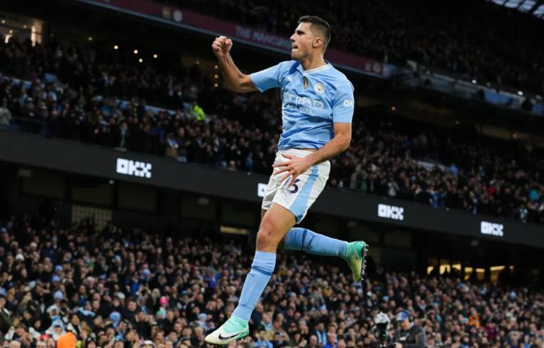 Ảnh bài viết Onuoha chọn ra top 3 tiền vệ xuất sắc nhất Premier League