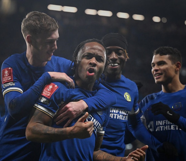 Chelsea duy trì thành tích khủng sau chiến thắng hủy diệt