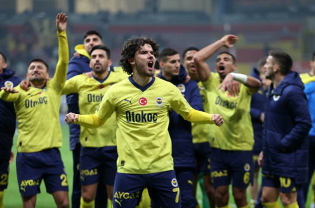 Ảnh bài viết ''Cơn gió lạ'' Fenerbahce hay thế nào mà khiến Arsenal mơ ước?